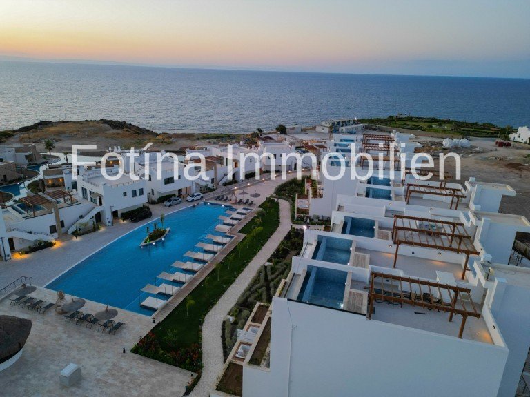 1 Esentepe, Kyrenia - Kyrenia Etagenwohnung Super-Luxus-Boutique-Projekt direkt am Meer mit privatem Sandstrand in Esentepe - bezugsfertig!