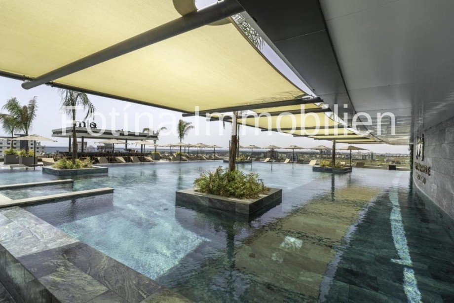 21 Etagenwohnung Long Beach, Iskele